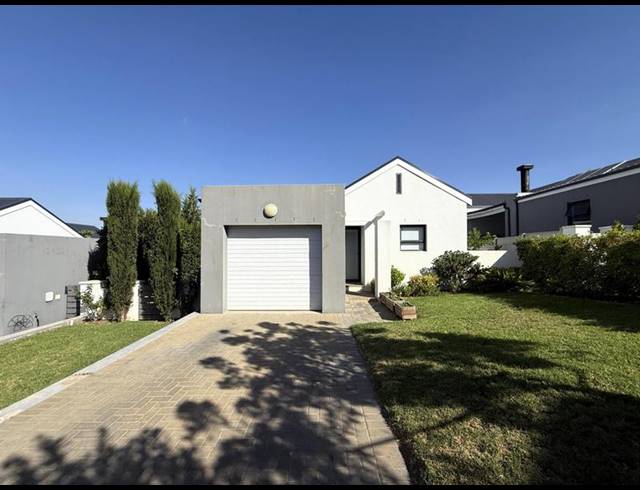 2 BEDROOM HOUSE FOR SALE IN KLIPFONTEIN